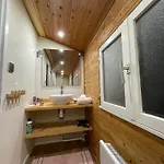 Maison Familiale En Bois Avec Piscine, Proche Du Bassin Tatil Evi
